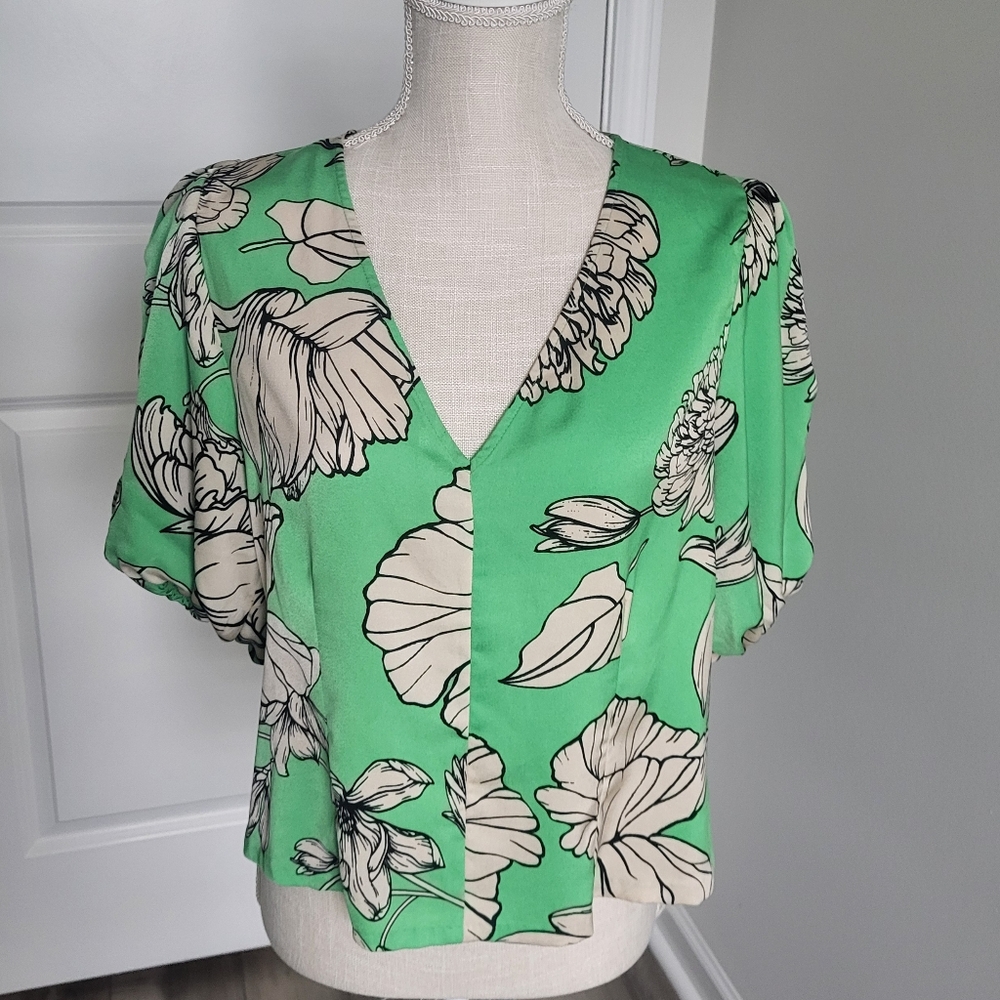 Rachel Roy green Floral Blouse